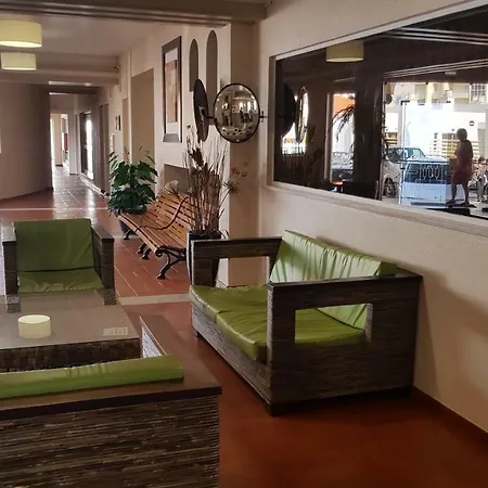 Choro Апартаменти *